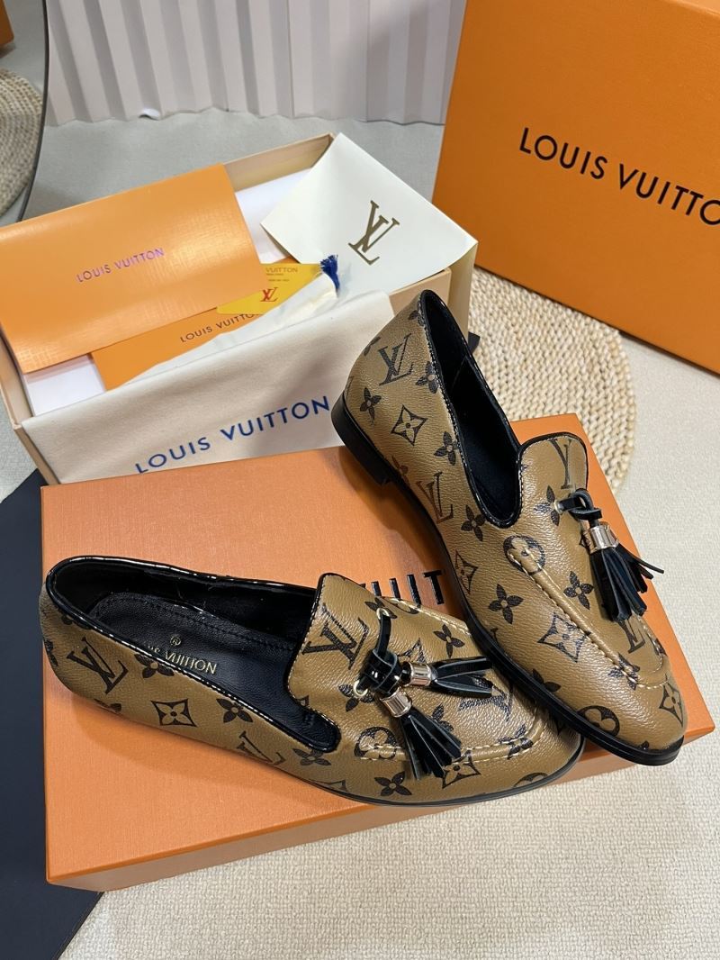 Louis Vuitton Low Shoes